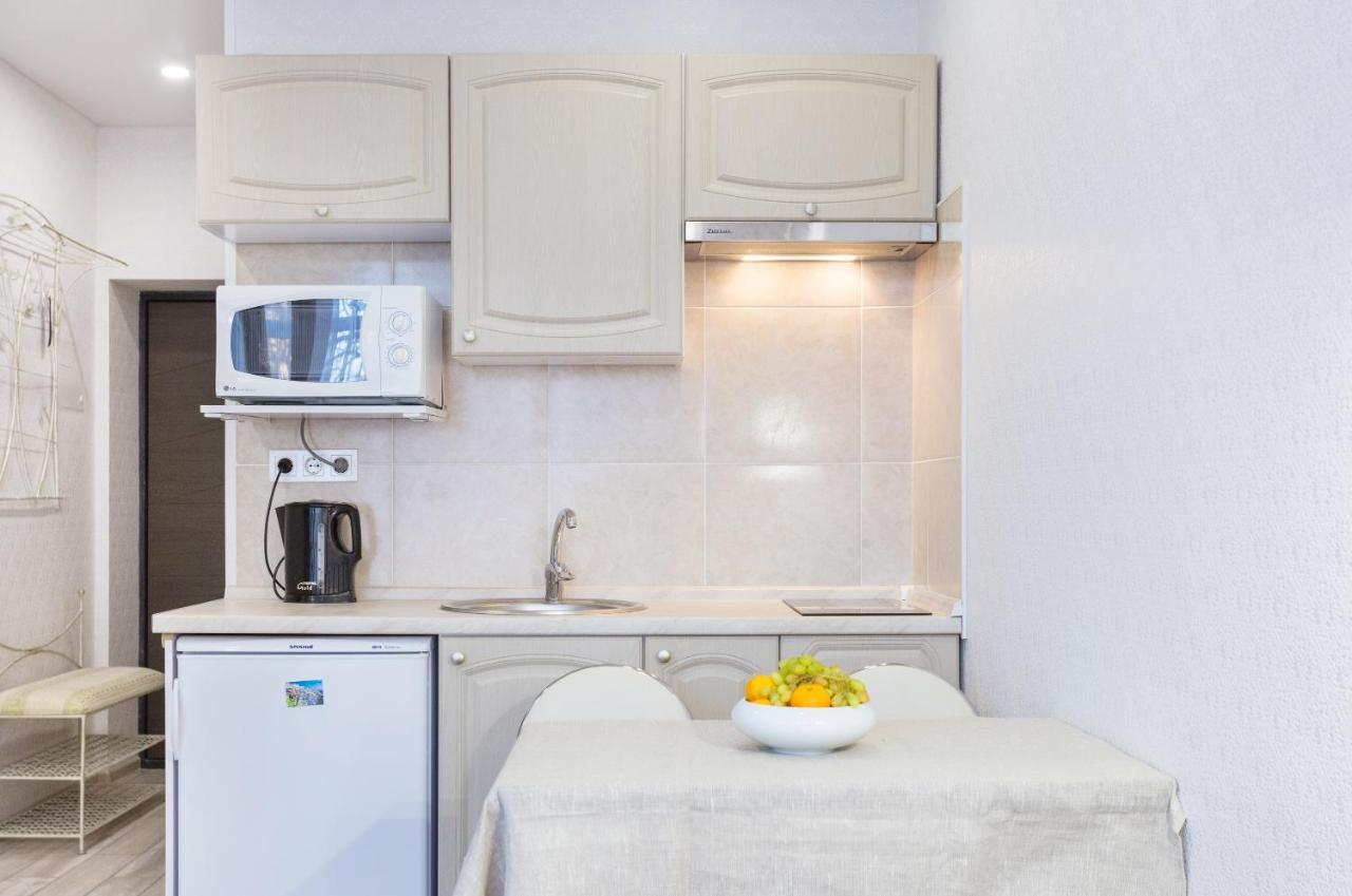 Акварель Затишні Смарти Метро Видубичі Kiev Ngoại thất bức ảnh
